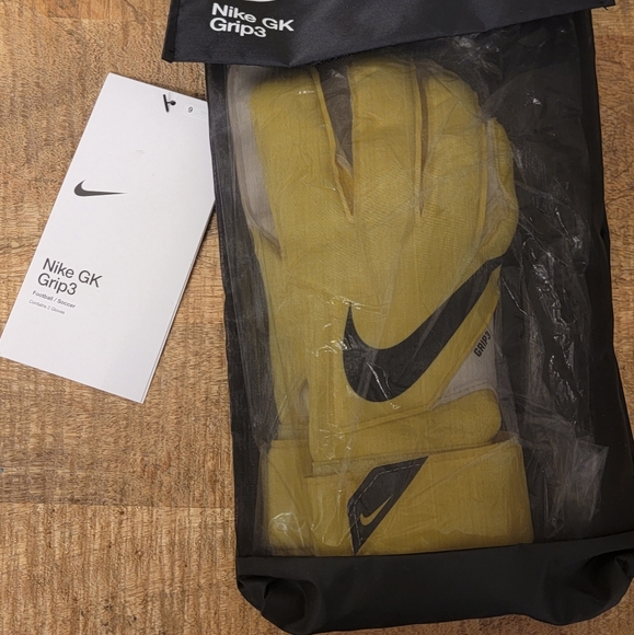 nike vapor grip 3 nc promo